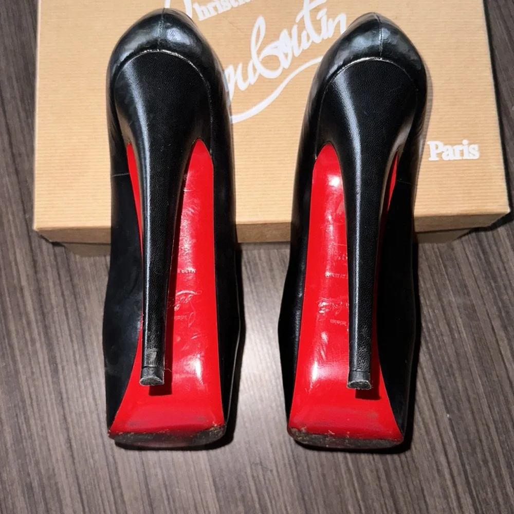 Christian Louboutin daffodile black pumps size 39.5 - Picture 3 of 9